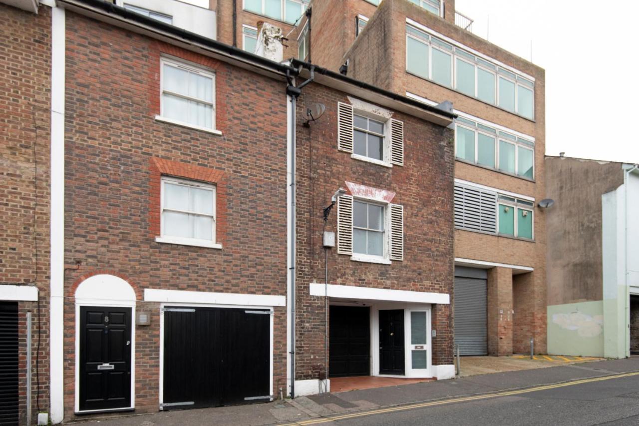 Апартаменти Fantastic 3 Bed Brighton House- Sleeps 6- Superfast Wifi And Garage Екстер'єр фото